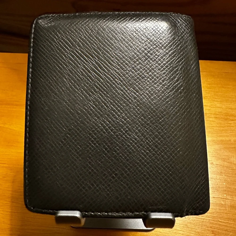 Louis Vuitton Black Leather Taiga Snap Bifold Wallet
